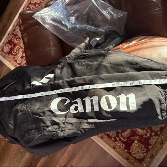 North Face x Canon Hooded Windbreaker - Picture 4 of 9